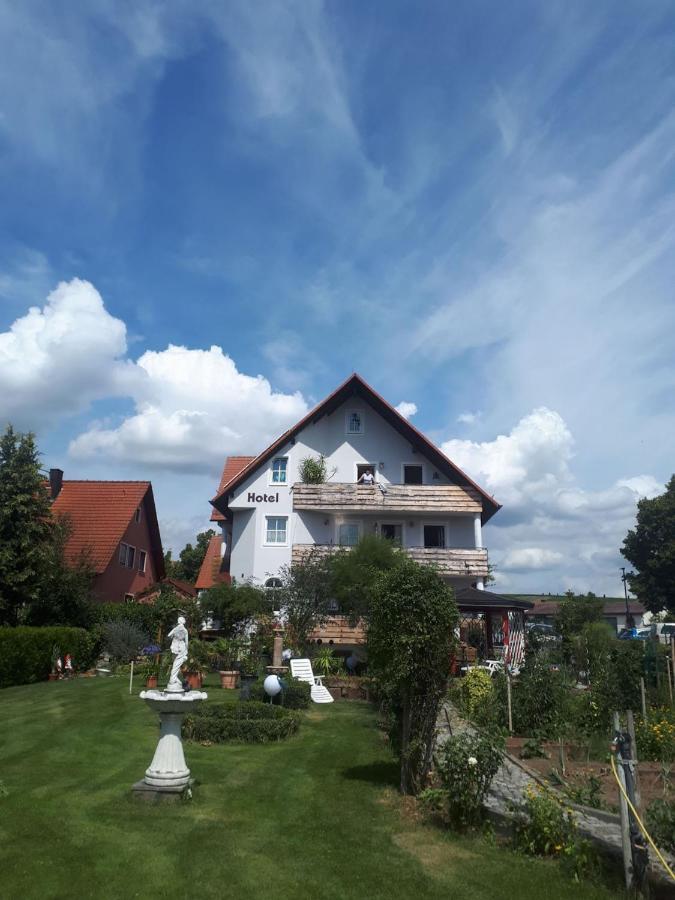 Hotel Pension Am Engelsberg Sommerach Eksteriør billede